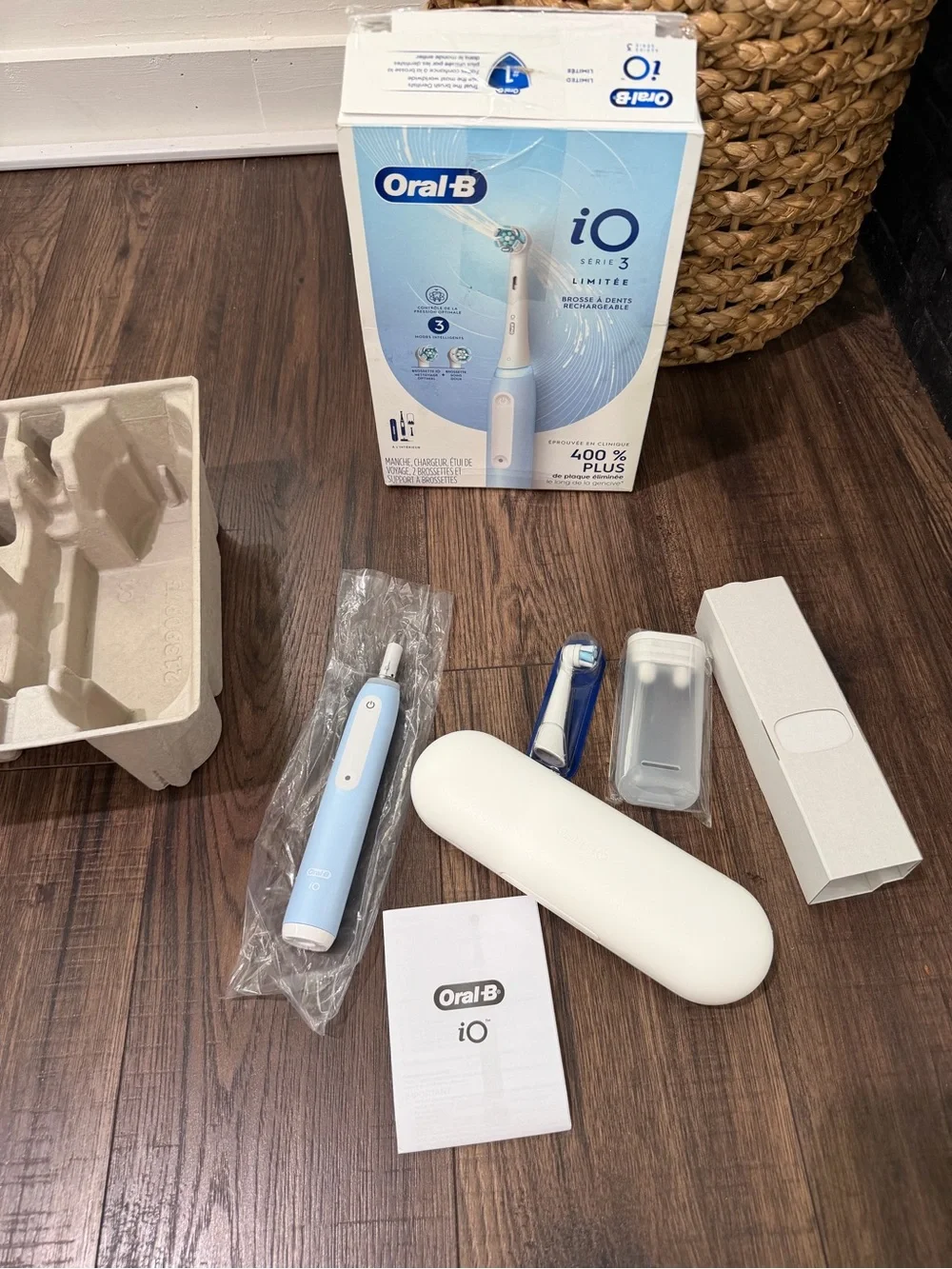 Oral-B Rechargeable Electric Toothbrush iO3 Limited Deep Clean Store Display